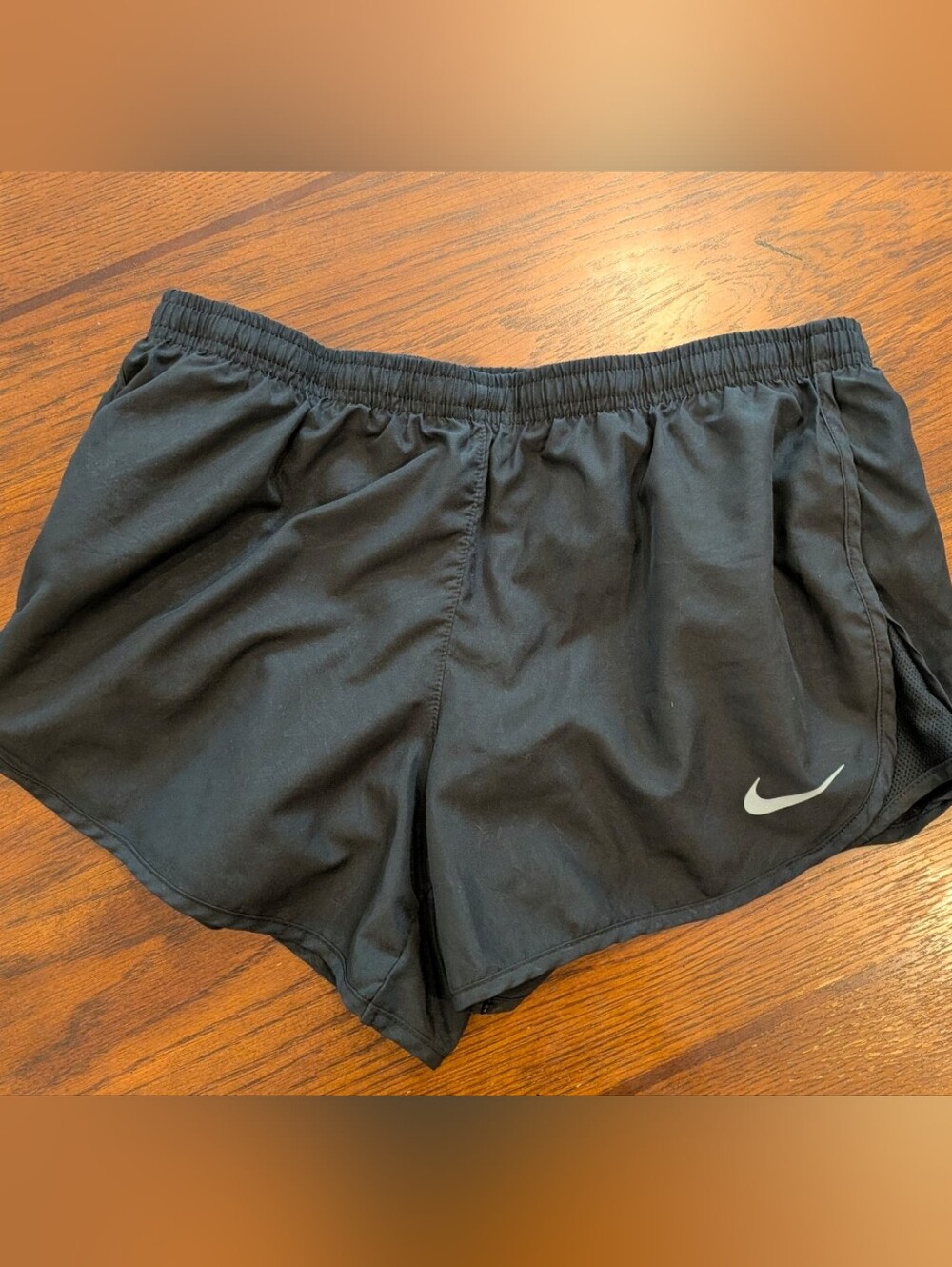 Nike Dri Fit Shorts Womens • Medium • Elastic Waist • Athletic Shorts